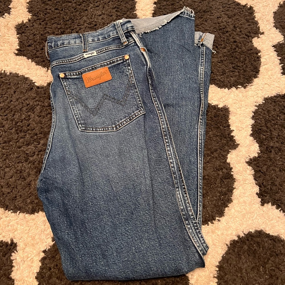 Wrangle HR Westward Crop 31X34L